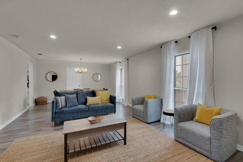 Quiet Relaxing Home - Close To Downtown & Beach 4Br-2Bt Pensacola Ngoại thất bức ảnh
