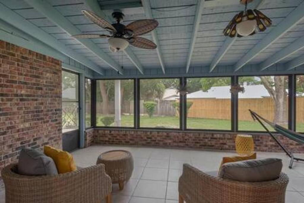 Quiet Relaxing Home - Close To Downtown & Beach 4Br-2Bt Pensacola Ngoại thất bức ảnh