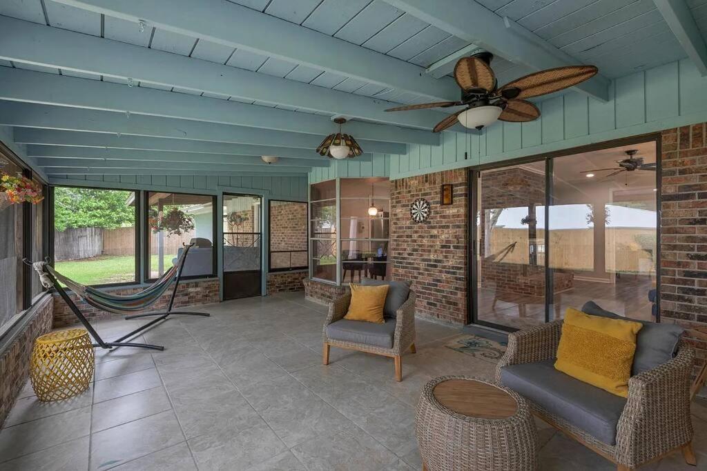 Quiet Relaxing Home - Close To Downtown & Beach 4Br-2Bt Pensacola Ngoại thất bức ảnh
